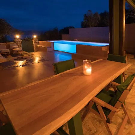 Olivia On Sea * Agios Spyridon (Corfu)