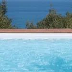 فيلة Olivia On Sea