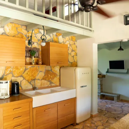 ヴィラ Olivia On Sea Agios Spyridon (Corfu)